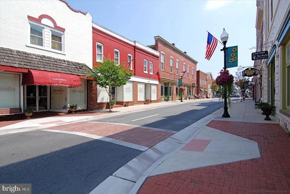 9251 Lee Ave, Manassas, VA 20110
